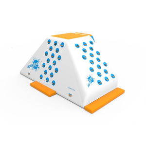 gioco acquatico scivolo