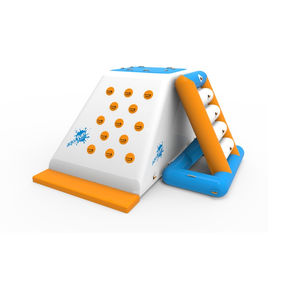 gioco acquatico scivolo