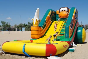 gioco acquatico scivolo
