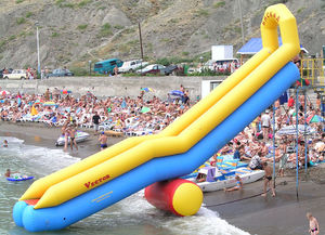 gioco acquatico scivolo