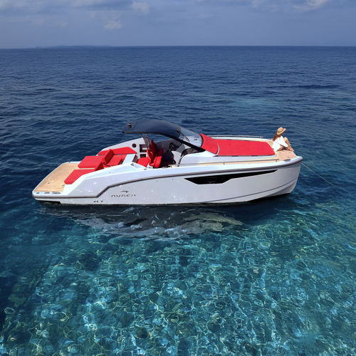 Cabin-cruiser catamarano - 30 CABIN - Aurea Yachts - fuoribordo / entrobordo / diesel