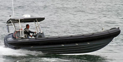 Gommone fuoribordo - 7.5M  - Tornado Boats International ApS - semirigido / open / con console centrale