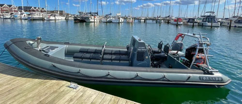 Barca professionale patrol boat - 7.5M - Tornado Boats International ApS - barca di salvataggio / fuoribordo / RIB