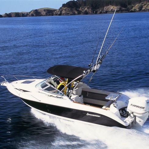 Cabin-cruiser fuoribordo - 605 EXESS XL - Buccaneer - open / da pesca sportiva / max. 7 persone