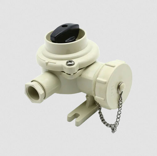 Presa elettrica stagna per nave - CZKS101-3 - Yuhuan Huaji Marine Electrical Appliance co. Ltd. - femmina / con calotta di protezione / con interruttore
