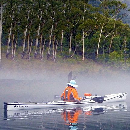 Kayak surf - pace 17 tour / pace 17 tour-S - Tiderace Sea Kayaks - per spedizione / sprint / per adulto