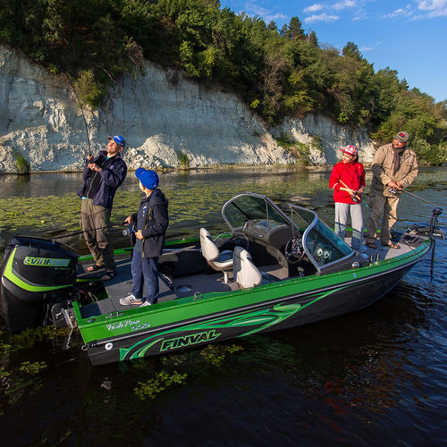 Bass boat fuoribordo - 555 FISHPRO - BoatLab LLC - con dual console / da pesca sportiva / in alluminio
