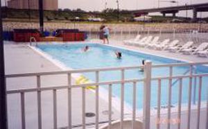 Piscina galleggiante - Alton  - International Marine Floatation Systems, Inc. (IMFS)