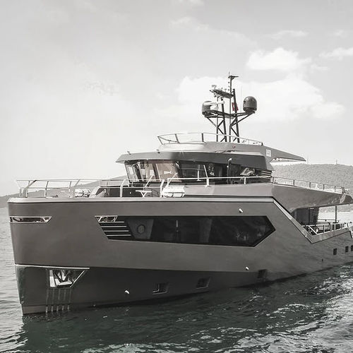 Motor-yacht di lusso da crociera - ROCK - EVADNE YACHTS - hard-top / con fly / con 8 cuccette