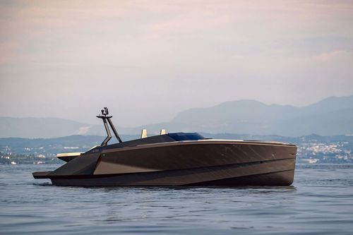 Cabinato entrobordo - 32 - SAY CARBON YACHTS - bimotore / open / con dual console
