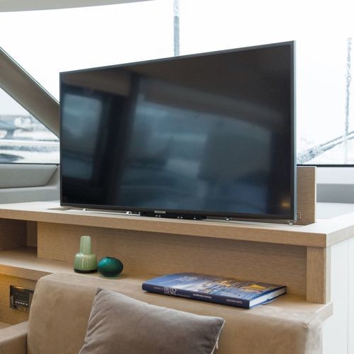Ascensore per televisione - NOVAL - per yacht