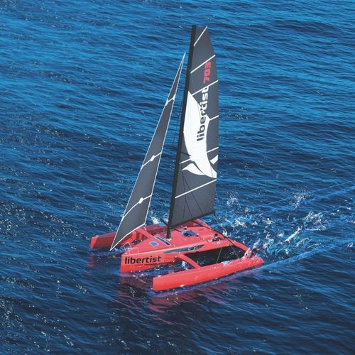 Trimarano - 703 - Libertist - da crociera / in fibra di vetro / in carbonio