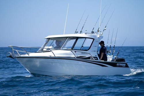Barca da pesca e diporto fuoribordo - 745 GAME KING - Extreme Boats EU Ltd. - bimotore / hard-top / in alluminio
