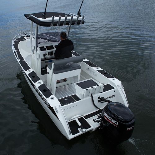 Barca open fuoribordo - 545 CC - Extreme Boats EU Ltd. - con console centrale / da pesca / in alluminio