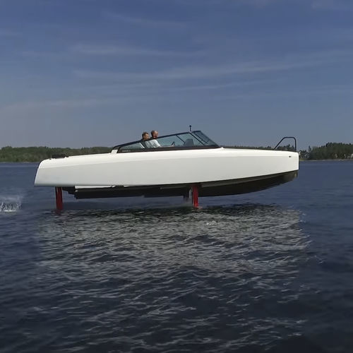 Runabout fuoribordo - C7 - Candela Technology - elettrico / con dual console / open