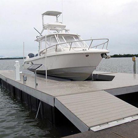 Ascensore per barche - Golden Dock Stabilizers - galleggiante / da installare su pontile / su misura