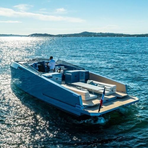 Cabinato entrobordo - ALIUM 42S - META YACHTS - open / con dual console / con 2 cabine
