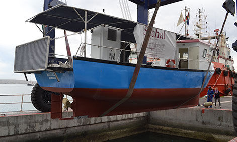 Trawler entrobordo - NAUTILUS - Sachal Shipyard - con cabina di pilotaggio