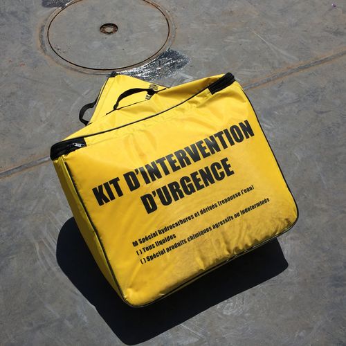 Assorbitore di idrocarburi - PO88-0379 - Pollustock - kit / per porti e terminali / per ambiente acquatico