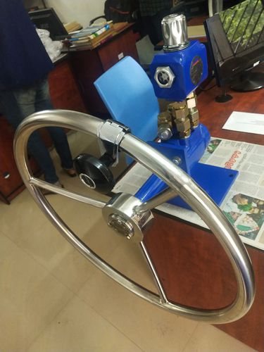 Volante per barca a motore in acciaio inossidabile - Mac-N-Hom Marine Equipments P Ltd