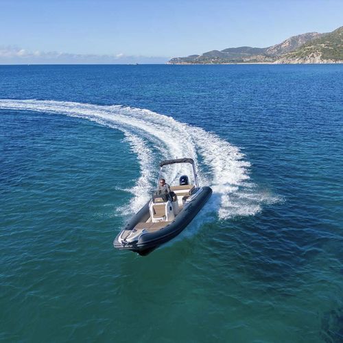 Gommone fuoribordo - 70 - BSC COLZANI srl - open / con console laterale / da charter