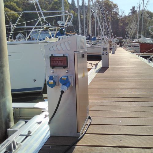 Colonnina di distribuzione di acqua - BE 20 - ARMARINA - di ricarica elettrica / per pontile / in acciaio inossidabile