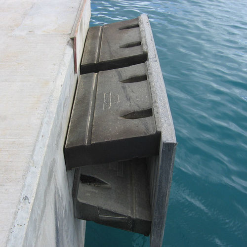 Parabordo per nave - DGL series - Jerryborg Marine Machinery Co., Ltd - per pontile / rettangolare / blu