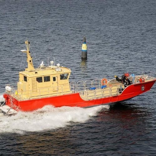 Barca professionale barca da lavoro - 1800 - Kewatec - imbarcazione di servizio portuale / entrobordo a idrogetto / in alluminio
