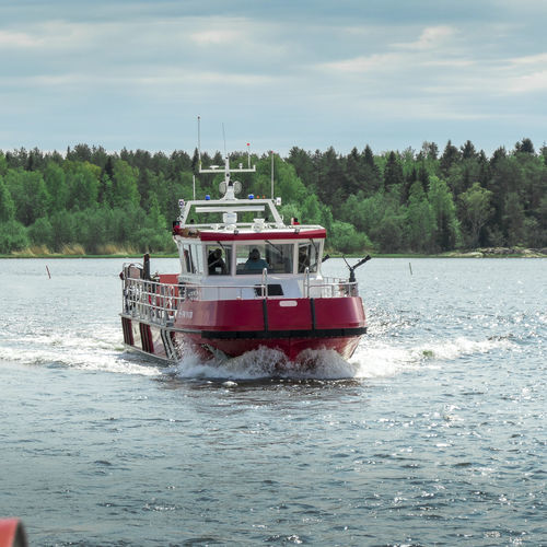 Barca professionale barca di salvataggio - 1700 - Kewatec - motobarcapompa / entrobordo / diesel