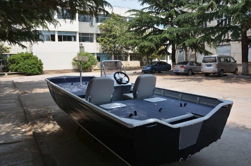 Lancia entrobordo - FISHER 500 - Qingdao Allheart Marine Co., Ltd. - open / con console laterale / da pesca
