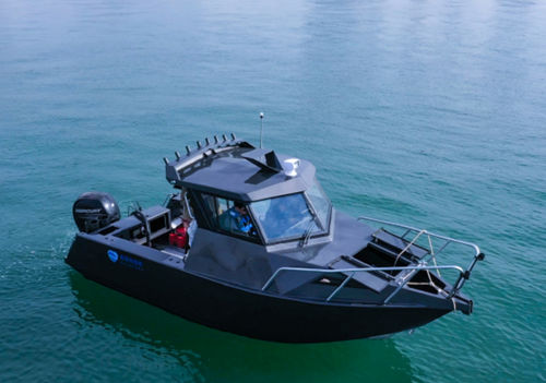 Barca da pesca e diporto fuoribordo - SHARK 750 - Qingdao Allheart Marine Co., Ltd. - con cabina di pilotaggio / in alluminio