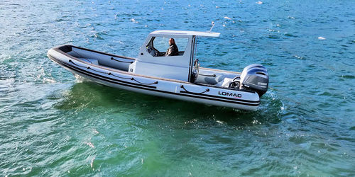 Gommone fuoribordo - CLUB 760  - Lomac - bimotore / semirigido / con cockpit chiuso
