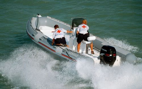 Gommone fuoribordo - CLUB 660  - Lomac - semirigido / con console centrale / open