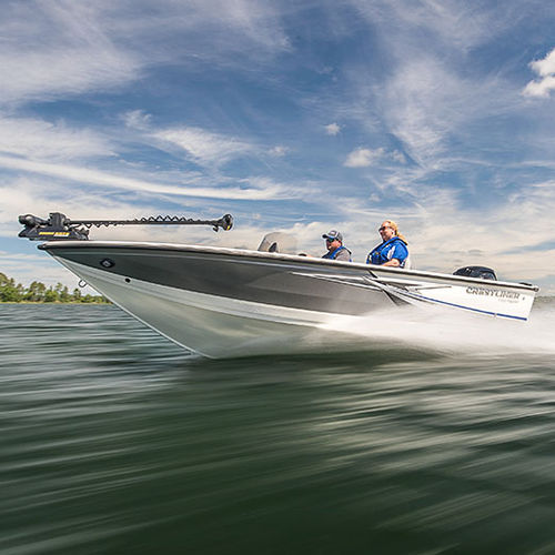 Bay boat fuoribordo - 1750 RAPTOR - Crestliner - con dual console / con console laterale / da pesca sportiva