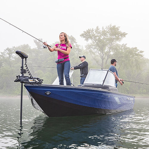 Bay boat fuoribordo - 1950 HAWK - Crestliner - con dual console / da pesca sportiva / in alluminio