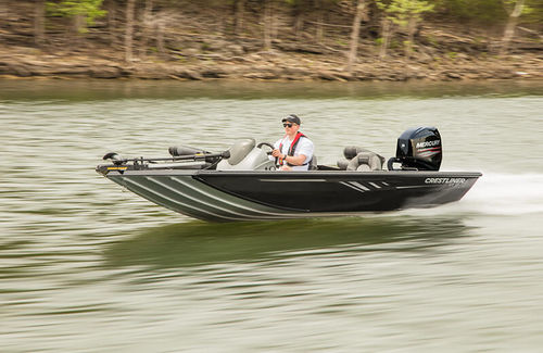 Bass boat fuoribordo - VT 17 - Crestliner - con console laterale / da pesca sportiva / in alluminio