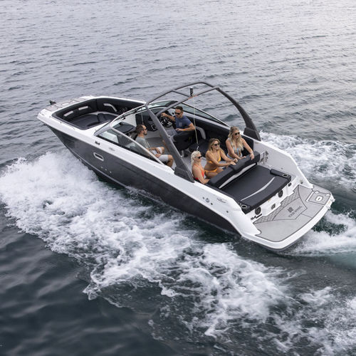 Deck boat entrobordo - HD8 SURF - Four Winns - open / con dual console / bow-rider