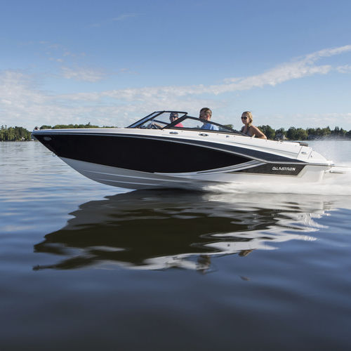 Runabout entrobordo - GTX 185 - Glastron - bow-rider / max. 8 persone / con prendisole