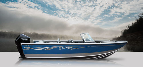 Runabout fuoribordo - 2075 TYEE MAGNUM - Lund - con dual console / bow-rider / da pesca sportiva