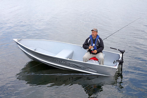 Lancia fuoribordo - A-12 - Lund - da pesca sportiva / in alluminio / max. 3 persone
