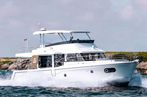 Trawler entrobordo - Swift Trawler 48 - Bénéteau Motorboats - bimotore / con fly / da pesca sportiva