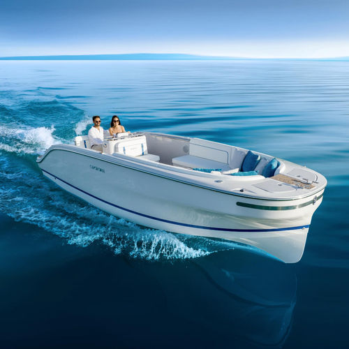 Barca open entrobordo - SQ240i - Aschenez Srl - elettrica / con console centrale / in fibra di vetro