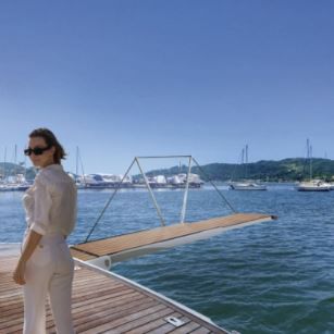 Passerella per barca - PASSARELA HIDR&Aacute;ULICA - Hydreco Marine - telescopica / telecomandata