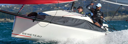 Barca a vela da crociera costiera - First 18SE - Bénéteau Sailboats - da regata e crociera / da regata / con 1 cabina