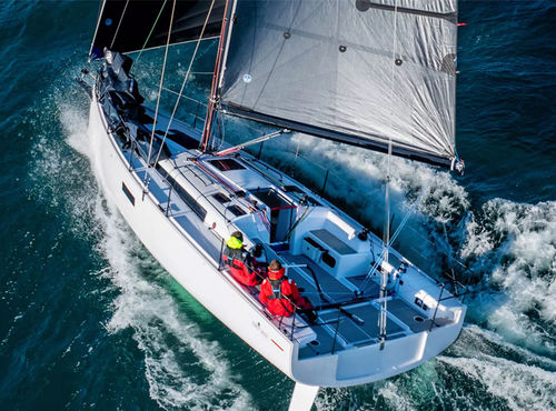 Barca a vela da regata - First 36 SE - Bénéteau Sailboats - da regata e crociera / con 3 cabine / con 7 cuccette