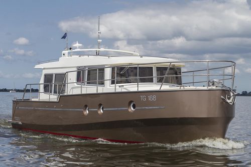 Cabinato entrobordo - Andante 380 OC - Aquanaut - hard-top / con 2 cabine / con 6 cuccette