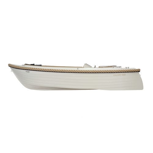 Barca open fuoribordo - V550 - Boatbuilding Motor Yacht Sp. Z o.o. - semirigida / con console centrale / da turismo