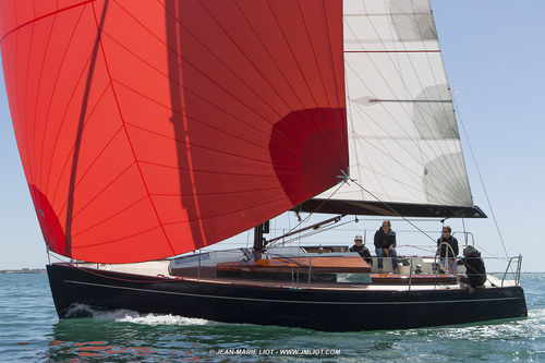Barca a vela da crociera costiera - TOFINOU 10 - Tofinou - con 2 cabine / con 4 cuccette / a chiglia rotante
