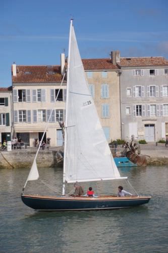 Barca a vela tradizionale - TOFINOU 7 - Tofinou - daysailer / trasportabile