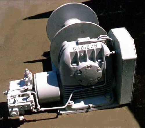 Argano per nave - TW-100-A-PC - Petrel International - per barca / per rimorchio / per manovra di ancore